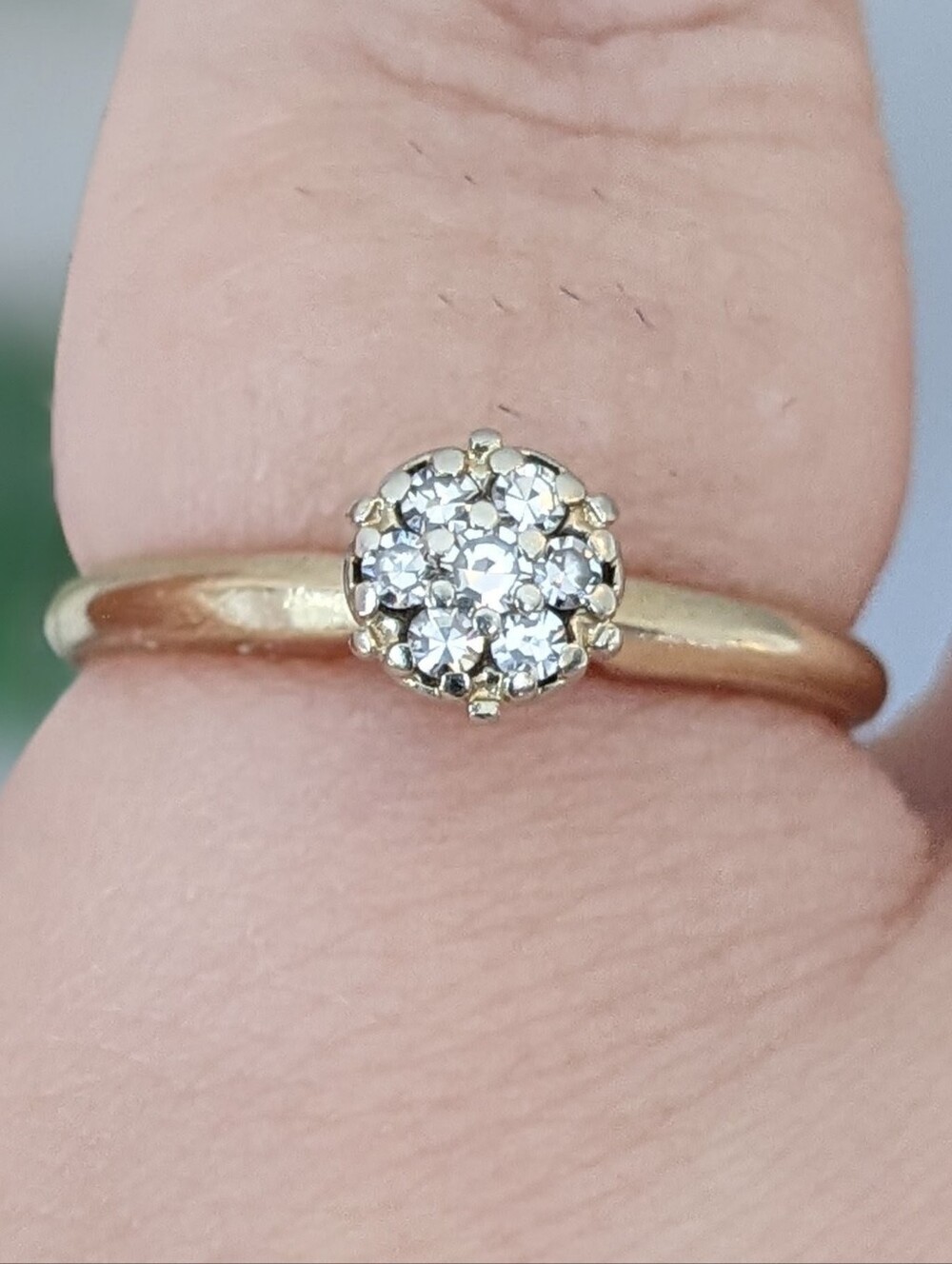 Antique 14K Gold Diamond Cluster Ring